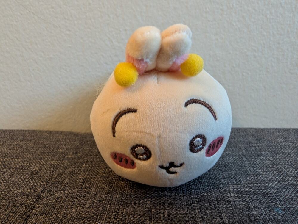 Chiikawa Bee Mascot Usagi Plush Gray Parker Services Brand New No Tags